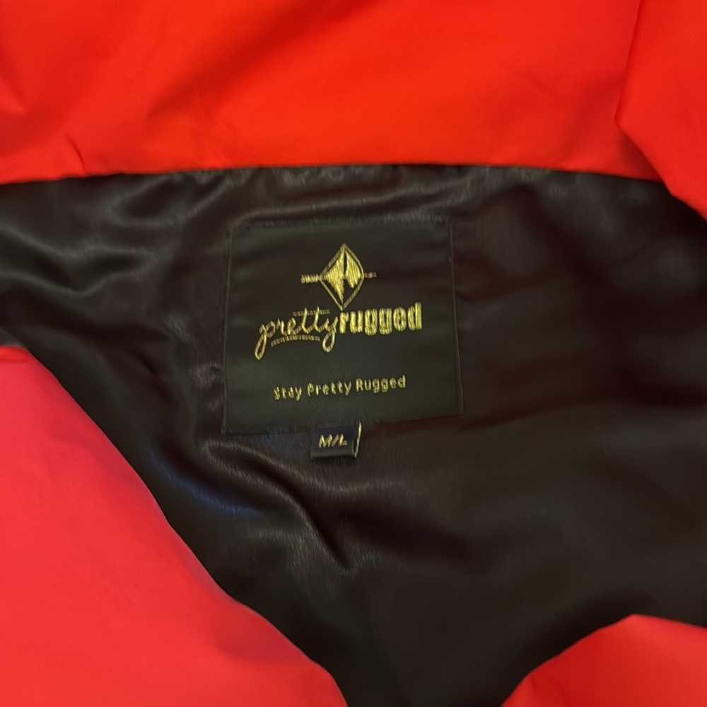 Pretty Rugged Puffer Jacket - Picture 3 of 3